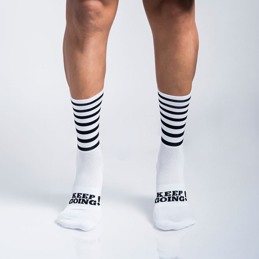 Calcetas deportivas Keep Going Stripes para correr y entrenamiento funcional