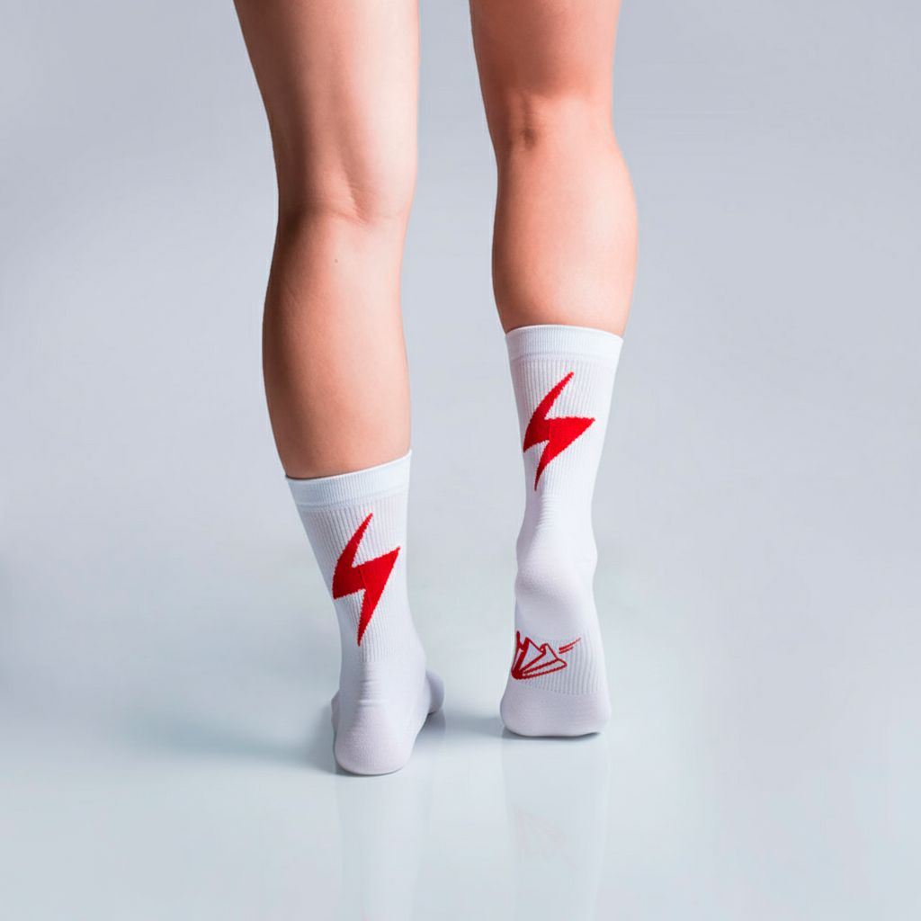 Calcetas deportivas Pro Thunder para running, maratón y ciclismo. Con diseño técnico transpirable, compresión media y soporte en arco plantar, costura antiampollas.