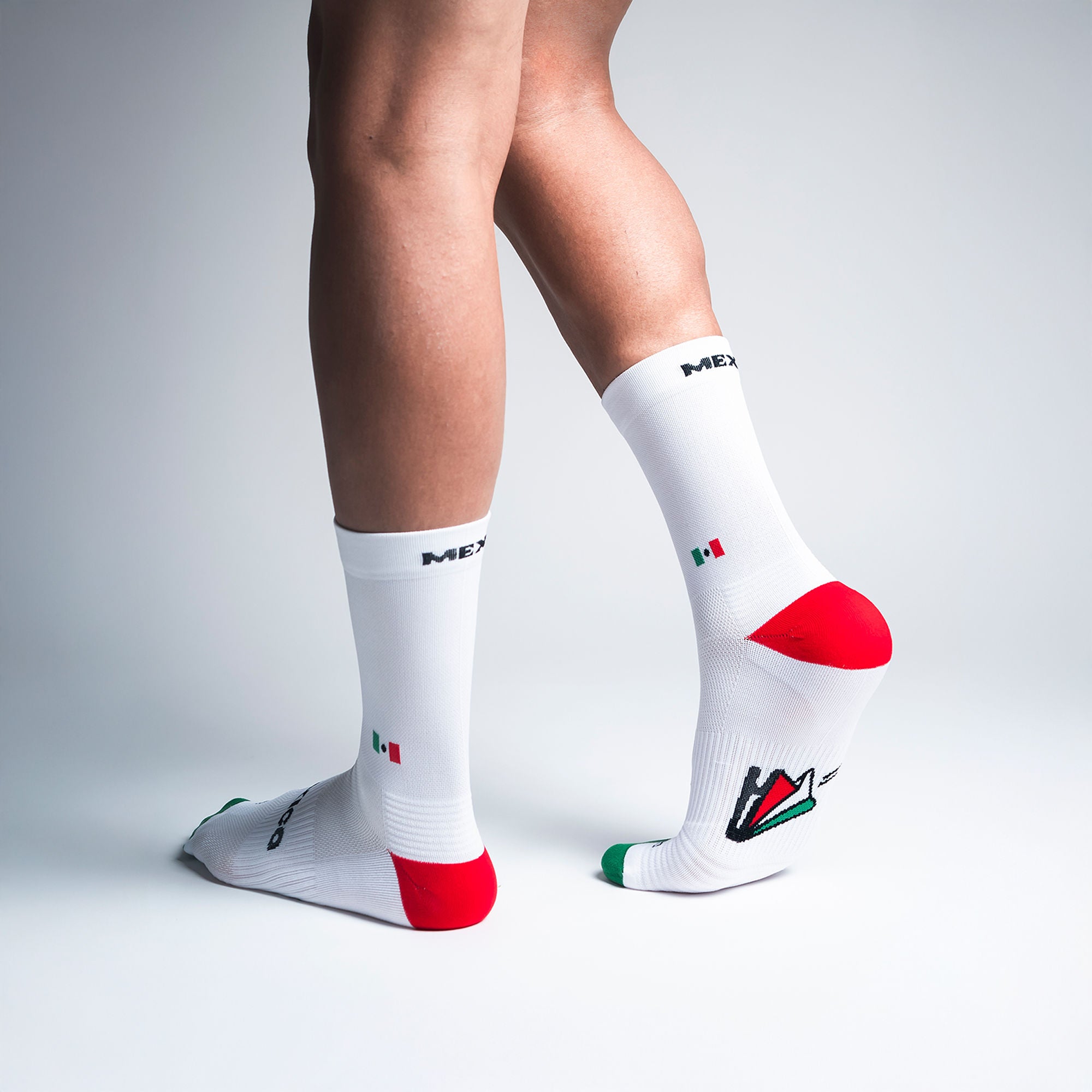 Calcetas deportivas Viva México Bandera para running, maratón y ciclismo. Con diseño técnico transpirable, compresión media y soporte en arco plantar, costura antiampollas.