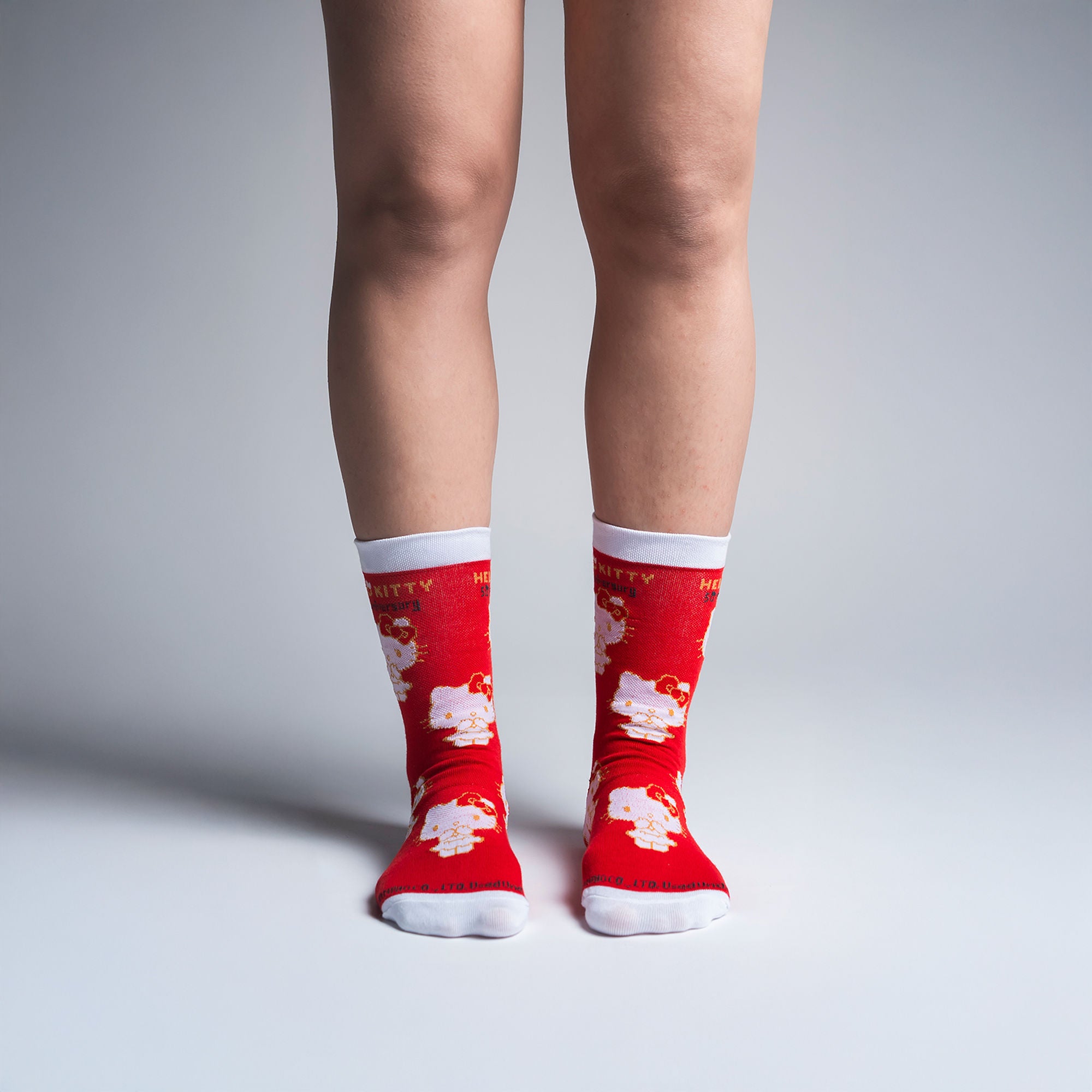 Classic Hello Kitty pattern red | Somos Aéreo