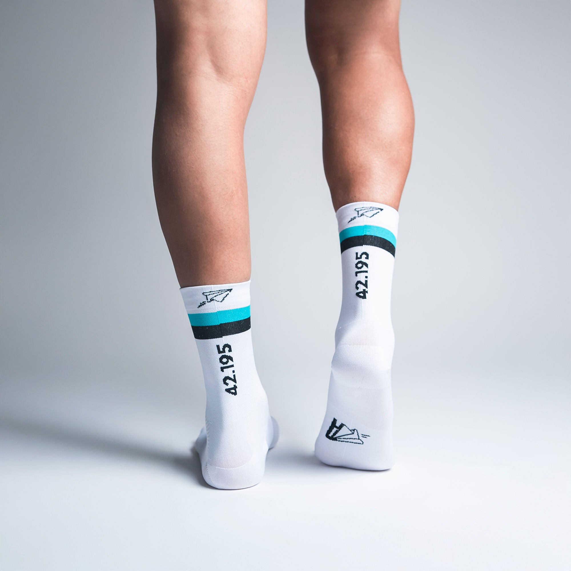 Calcetas deportivas Maraton Queretaro para correr y entrenamiento funcional