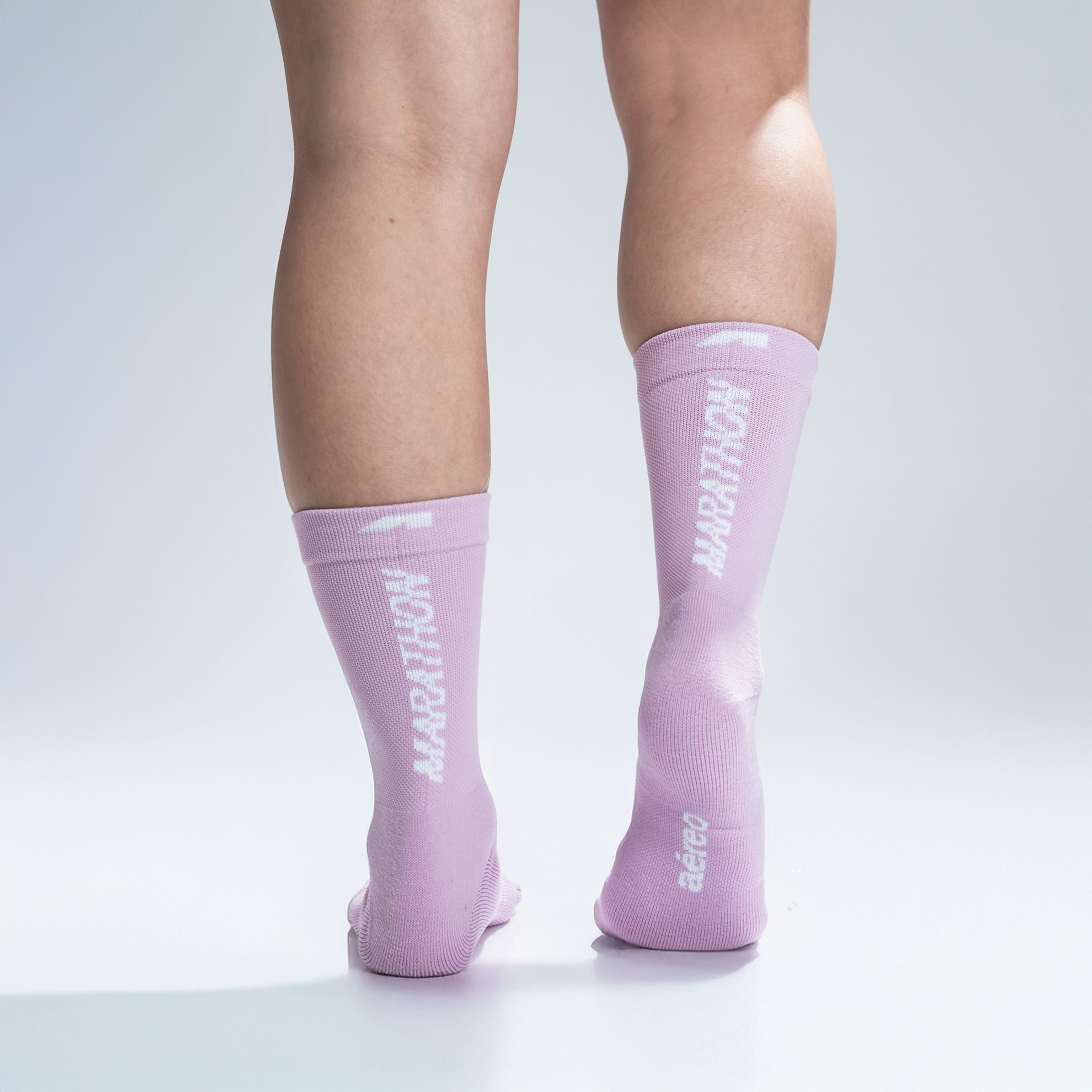 Calcetas deportivas Marathon Spirit unisex para running y maratón, cómodas, transpirables y costura antiampollas.